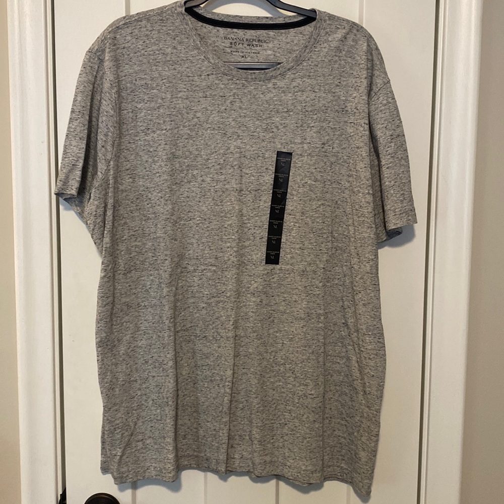 Banana Republic Men’s Short-Sleeve Crew